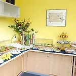 Otel Ruegenblick 3*