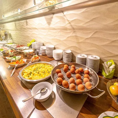 Hotel Ruegenblick 3*