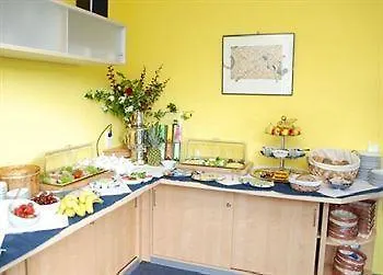 Hotel Ruegenblick 3*